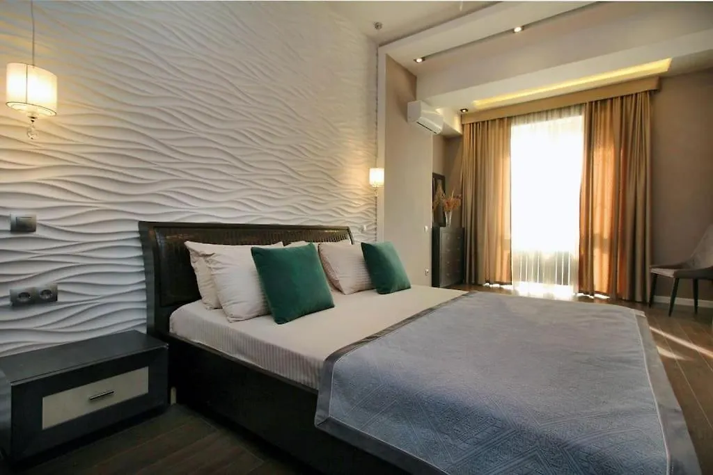 Apartment Семейный Апартамент Almaty
